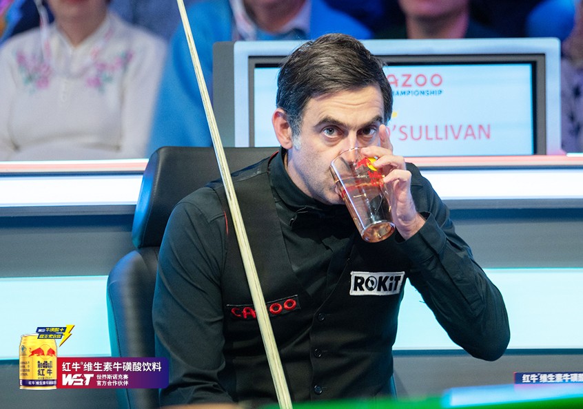 包含友谊赛巅峰对决!姑苏火狐队小胜胶东青龙队,斯诺克赛场再起波澜;快速转换撕裂防线的词条开云体育官网