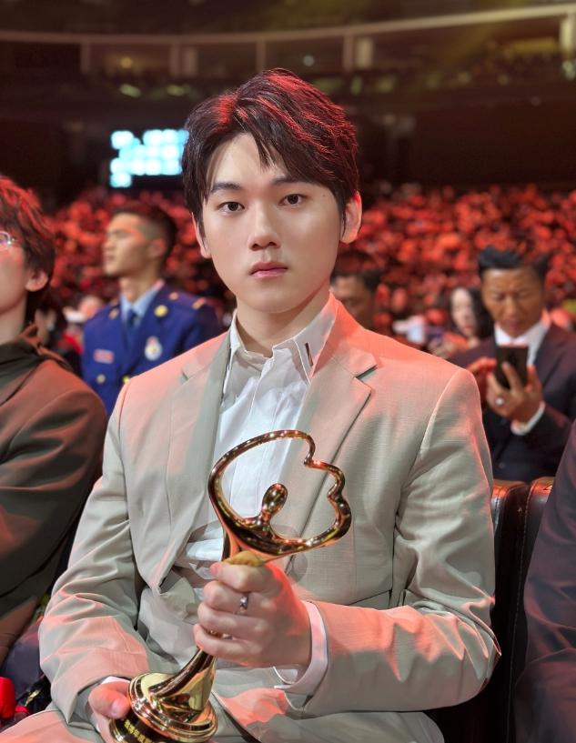 加拿大队带队取胜!,TheShy重要时刻夺冠赢得满堂喝彩(加拿大电竞选手agilities)开云官网