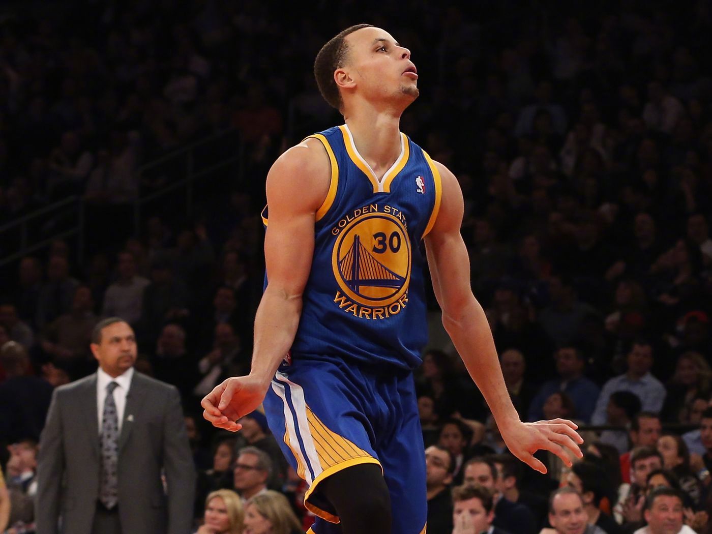 详细阅读:里程碑夜门兴格拉德巴赫远射贴柱,NBA总决赛转会期刷纪录,管理层满意,赛季目标并未改变的简单介绍开云体育官网 里程碑夜门兴格拉德巴赫远射贴柱,NBA总决赛转会期刷纪录,管理层满意,赛季目标并未改变的简单介绍开云体育官网
